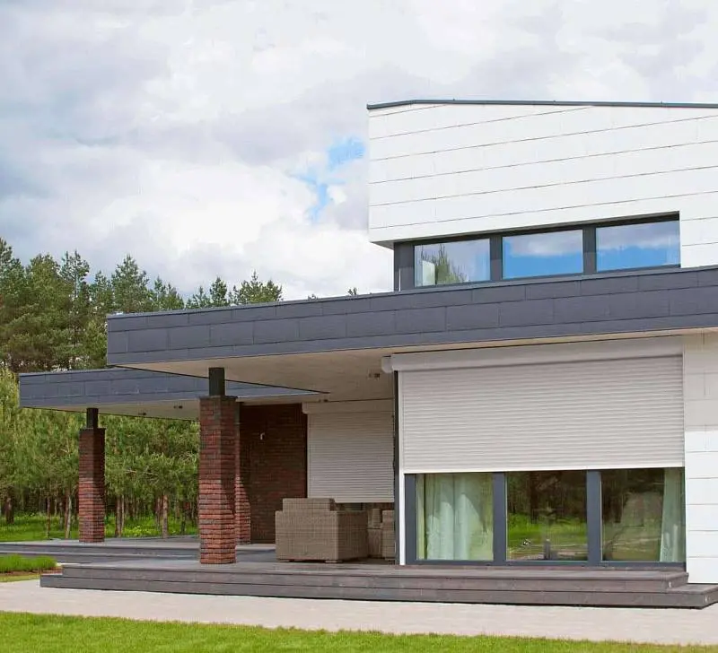 Рольставни в Тобольске